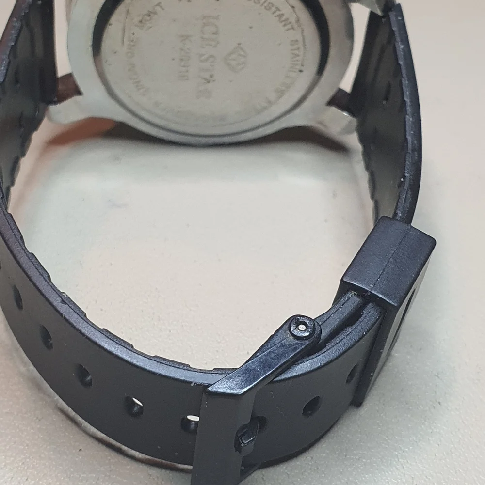 10/$20 Ice Star K-20910 Silver/White Men's Watch w/Rubber Strap
